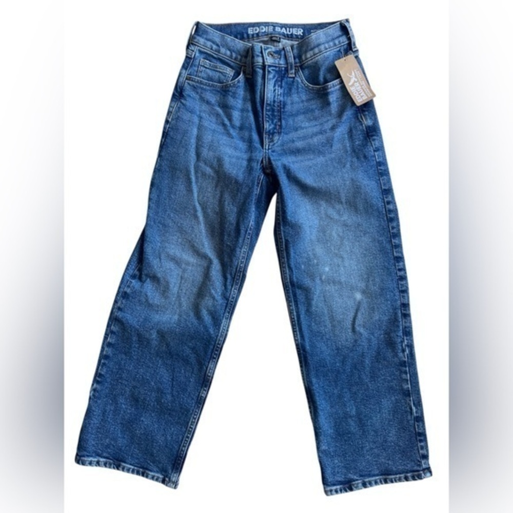 NWT Eddie Bauer “authentic voyager high rise crop”